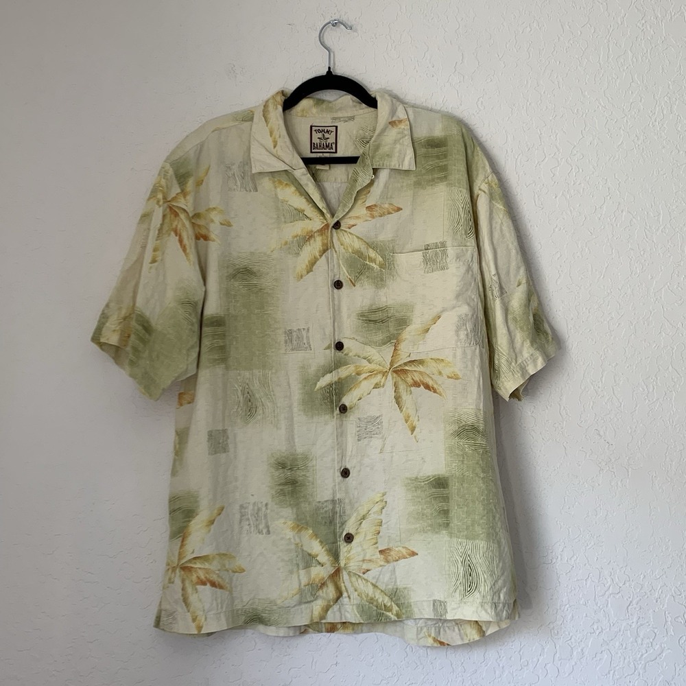 VTG Tommy Bahama Shirt Men L Yellow 100% Silk Hawaiian Floral Tropical Button Up